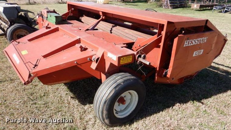 image for item IH9010 Hesston 1091  windrower