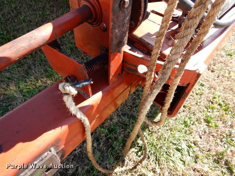 image for item IH9010 Hesston 1091  windrower