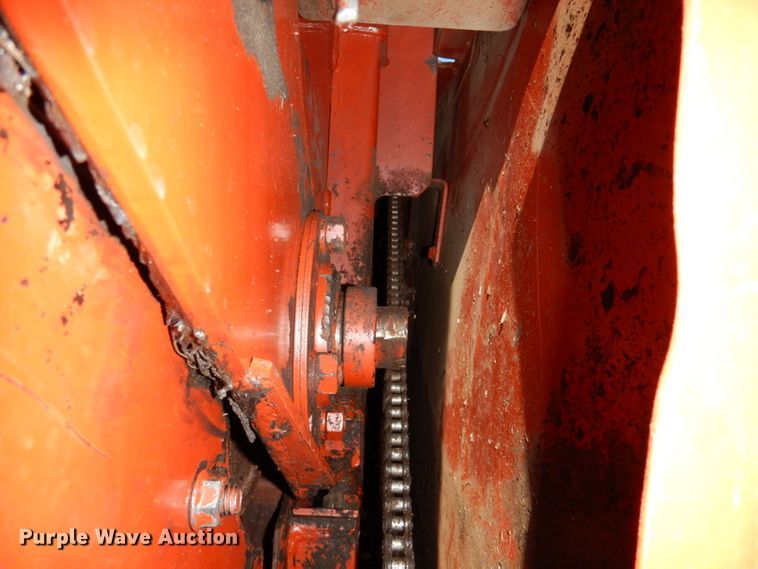 image for item IH9010 Hesston 1091  windrower