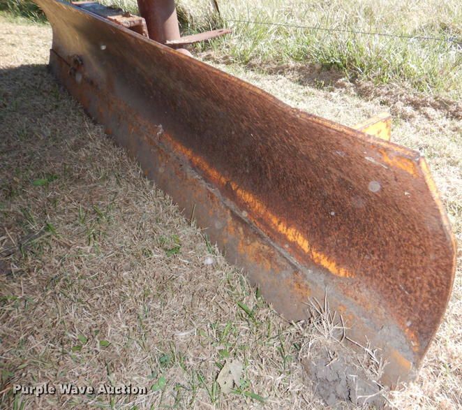 image for item IH9013 Three point attachments