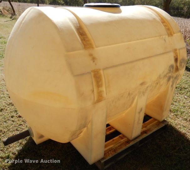 image for item IH9015 Poly tank