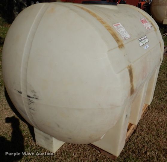 image for item IH9015 Poly tank