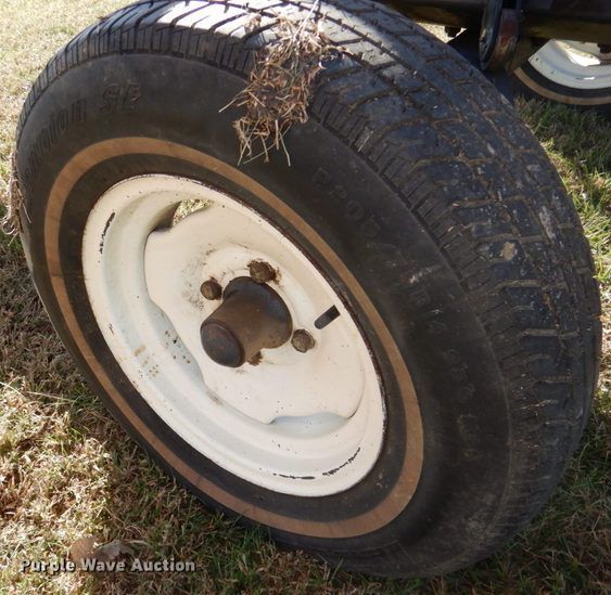 image for item IH9020 Ogden  hay rake