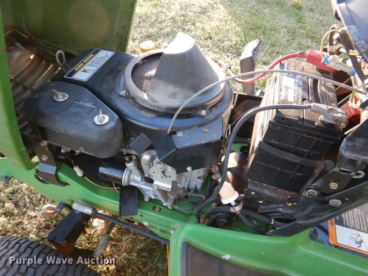 image for item IH9021 John Deere 325  lawn mower