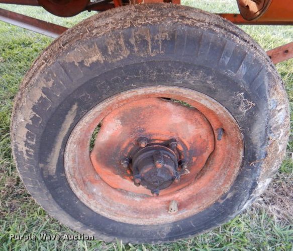 image for item IH9022 Allis Chalmers 60  combine