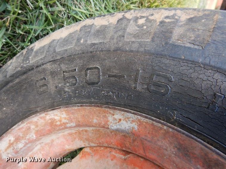 image for item IH9022 Allis Chalmers 60  combine
