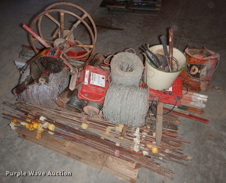 image for item IH9029 Fencing materials