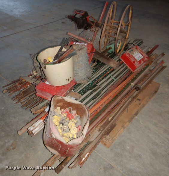 image for item IH9029 Fencing materials