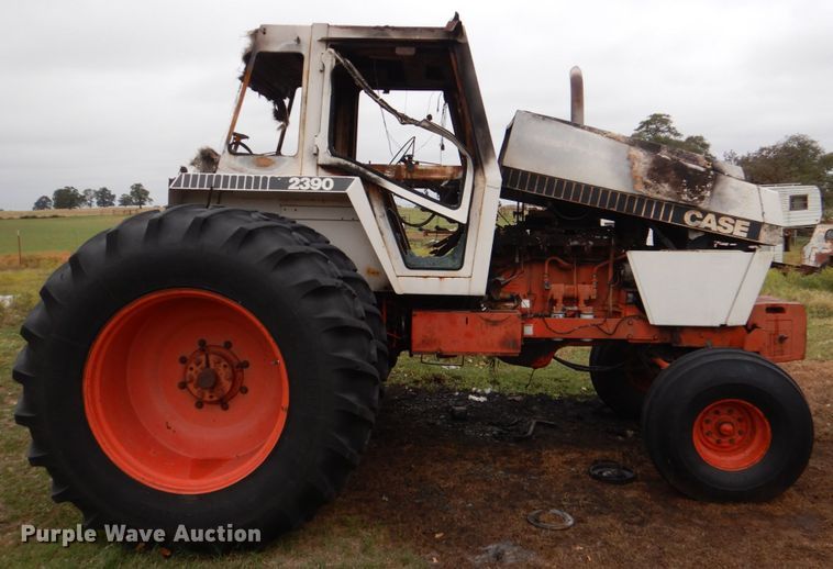image for item IR9248 1983 Case 2390  tractor
