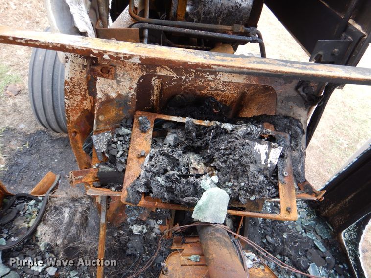 image for item IR9248 1983 Case 2390  tractor