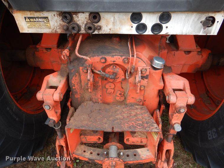 image for item IR9248 1983 Case 2390  tractor