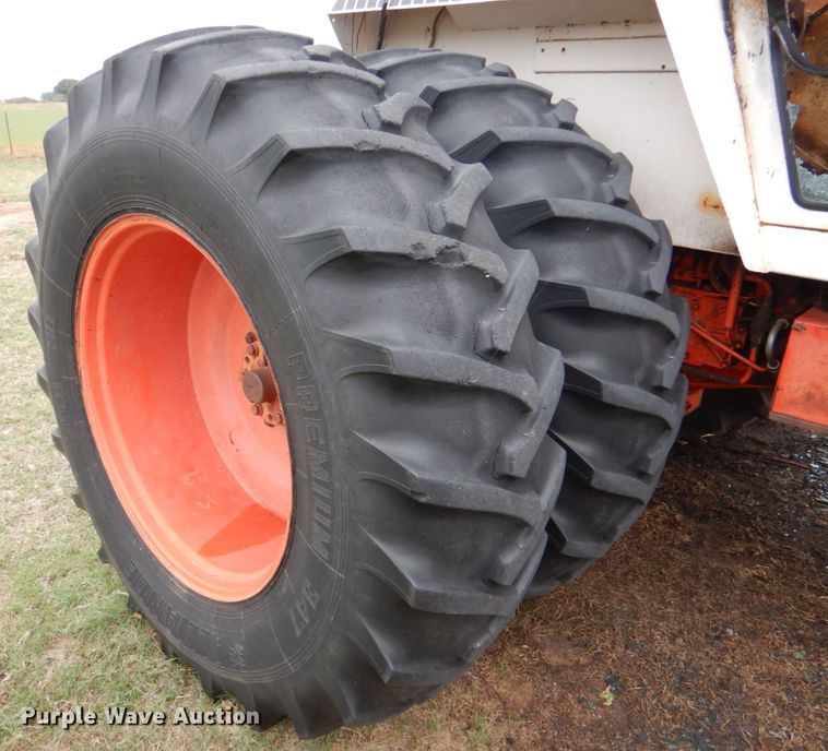 image for item IR9248 1983 Case 2390  tractor