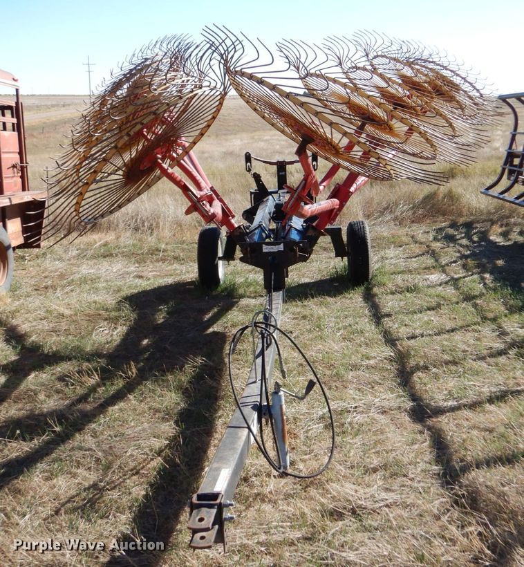 image for item IV9749 Tonutti  hay rake