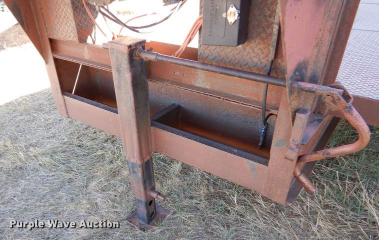 image for item IV9751 1981  shop built equipment trailer