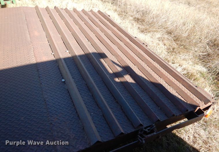 image for item IV9751 1981  shop built equipment trailer