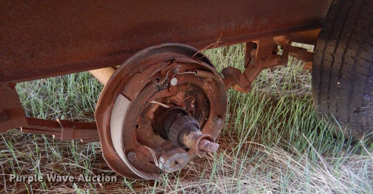 image for item IV9751 1981  shop built equipment trailer