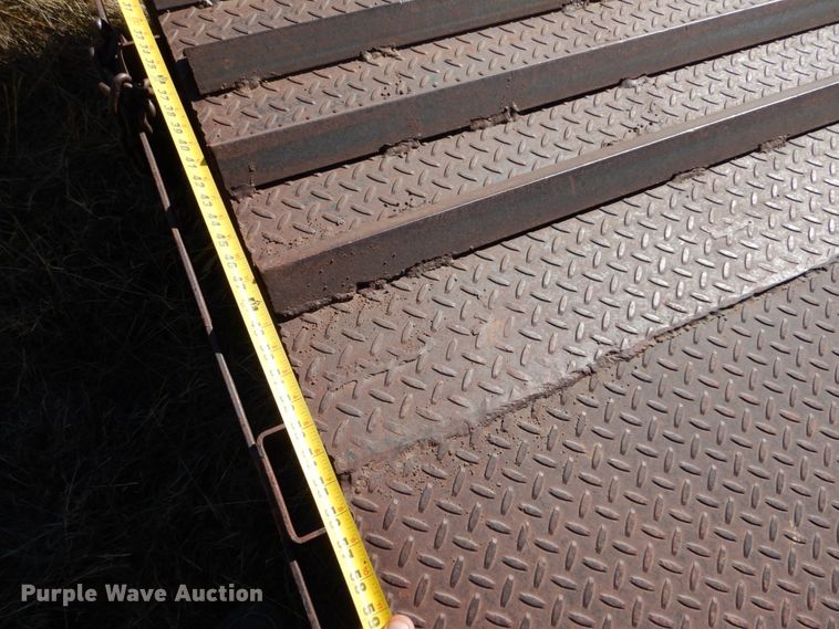 image for item IV9751 1981  shop built equipment trailer