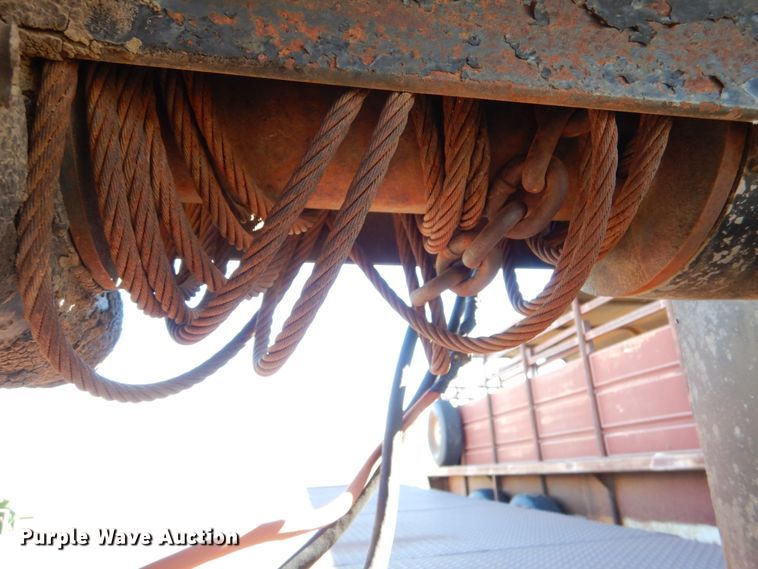 image for item IV9751 1981  shop built equipment trailer