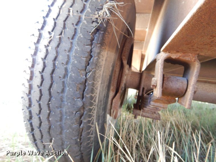 image for item IV9751 1981  shop built equipment trailer