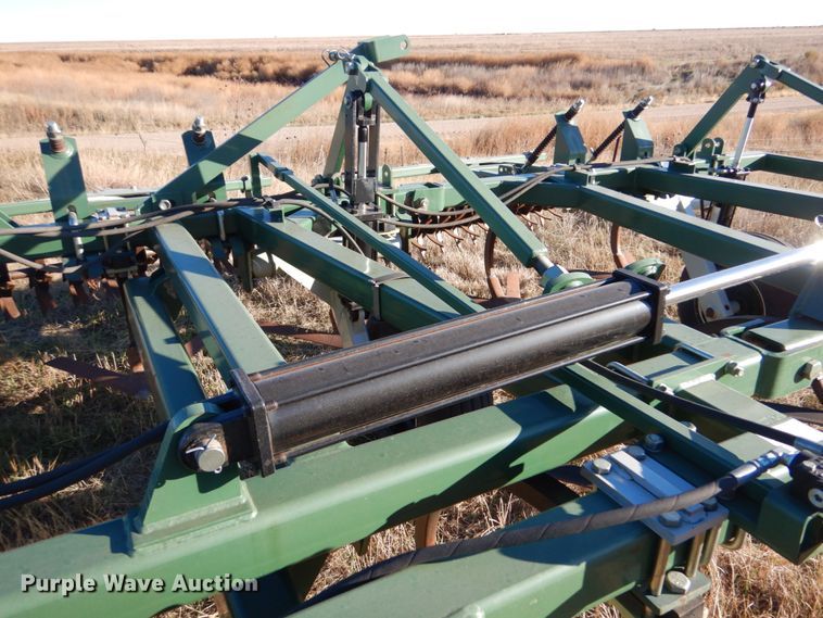 image for item IV9754 Orthman Fallow Master 910472  field cultivator