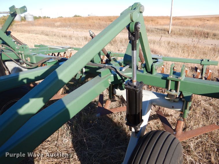 image for item IV9754 Orthman Fallow Master 910472  field cultivator