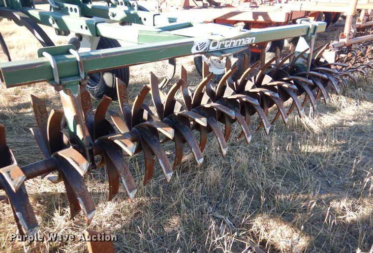 image for item IV9754 Orthman Fallow Master 910472  field cultivator