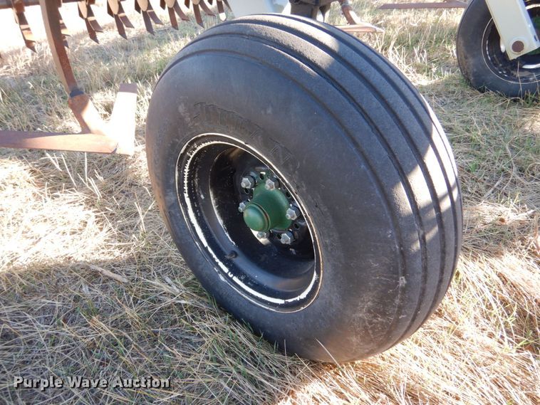 image for item IV9754 Orthman Fallow Master 910472  field cultivator