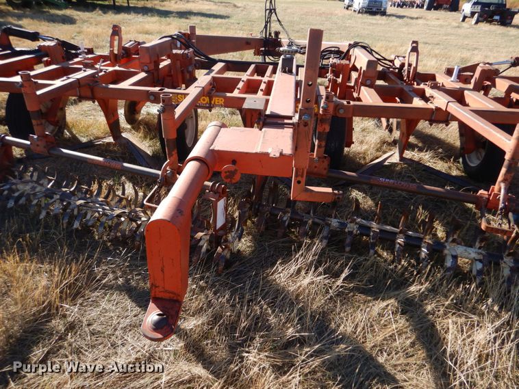 image for item IV9755 1988 Sunflower 3650-25  sweep plow