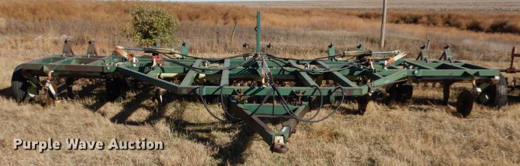image for item IV9756 Flex King KM  sweep plow