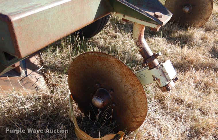 image for item IV9756 Flex King KM  sweep plow