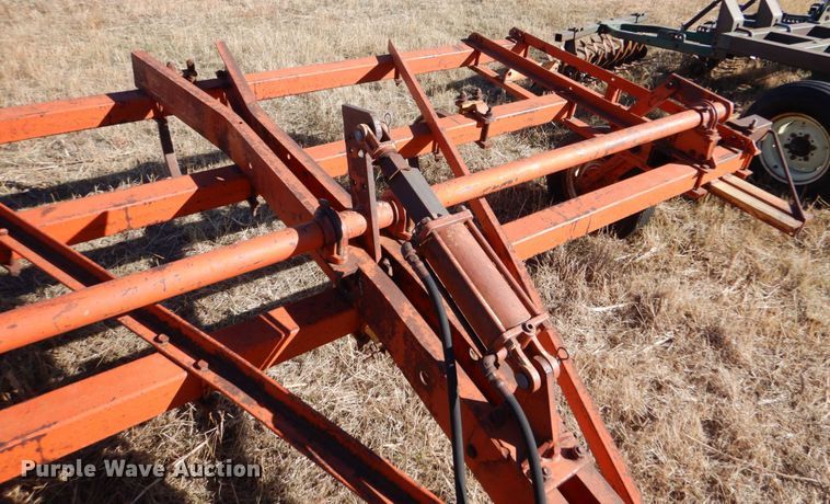 image for item IV9757 Case  chisel