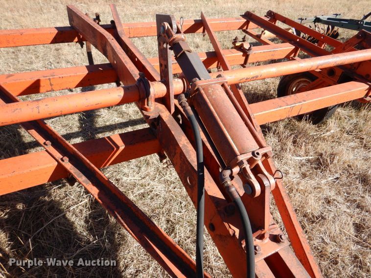 image for item IV9757 Case  chisel