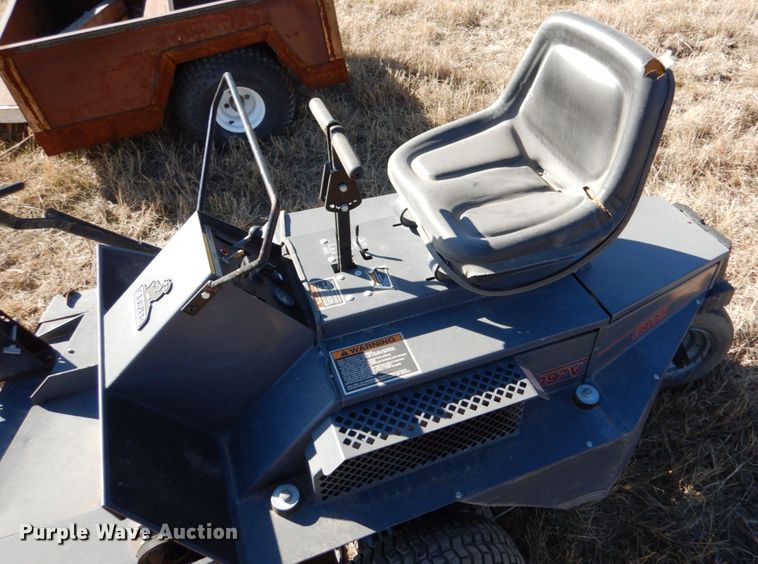 image for item IV9758 Grazer G2097V  ZTR lawn mower