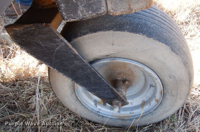 image for item IV9758 Grazer G2097V  ZTR lawn mower