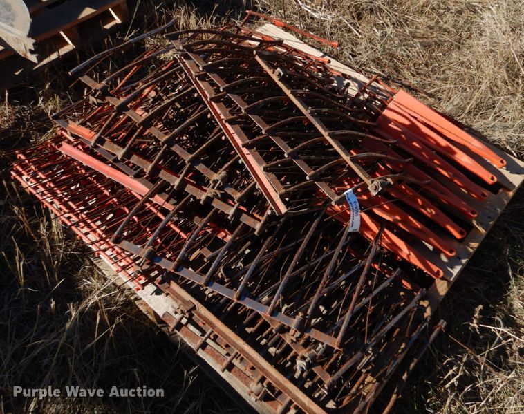 image for item IV9760 Wire milo guards