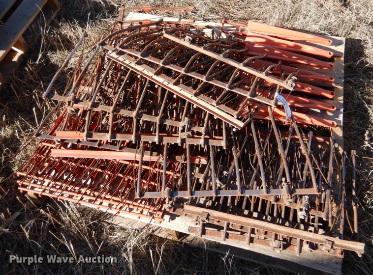 image for item IV9760 Wire milo guards