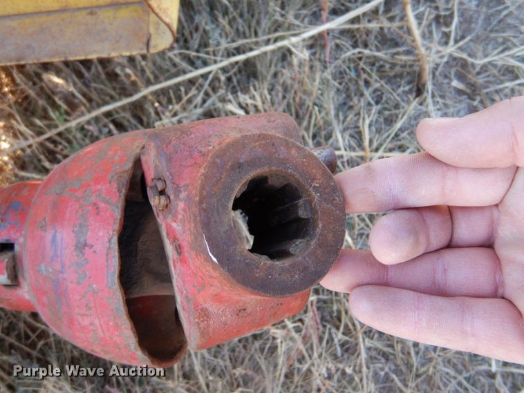 image for item IV9762 Arts-Way 425  feed grinder/mixer