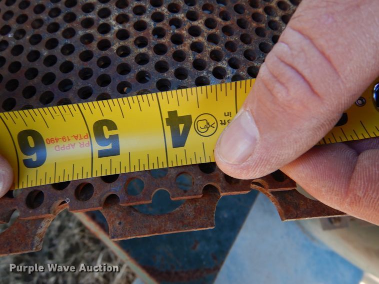 image for item IV9762 Arts-Way 425  feed grinder/mixer