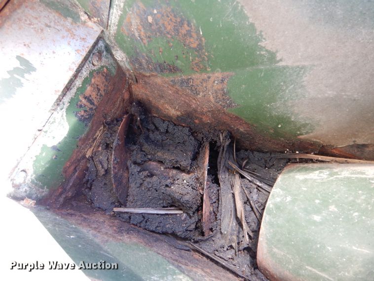 image for item IV9762 Arts-Way 425  feed grinder/mixer