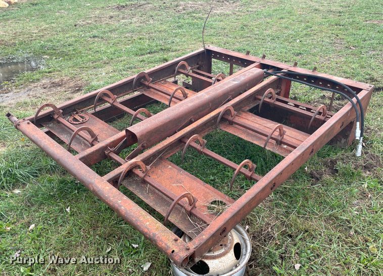 image for item IX9498 Skid steer hay grapple