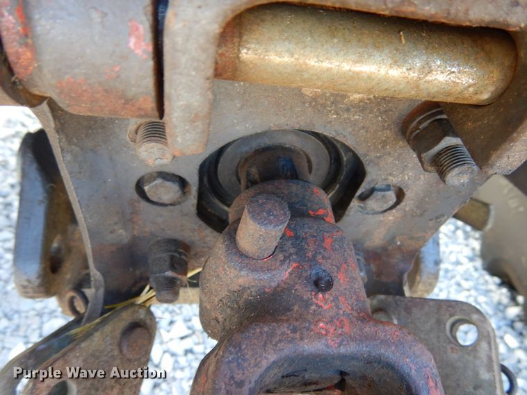 image for item JI9400 1988 Massey Ferguson 360  tractor