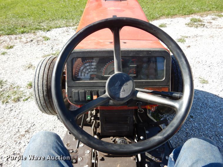 image for item JI9400 1988 Massey Ferguson 360  tractor