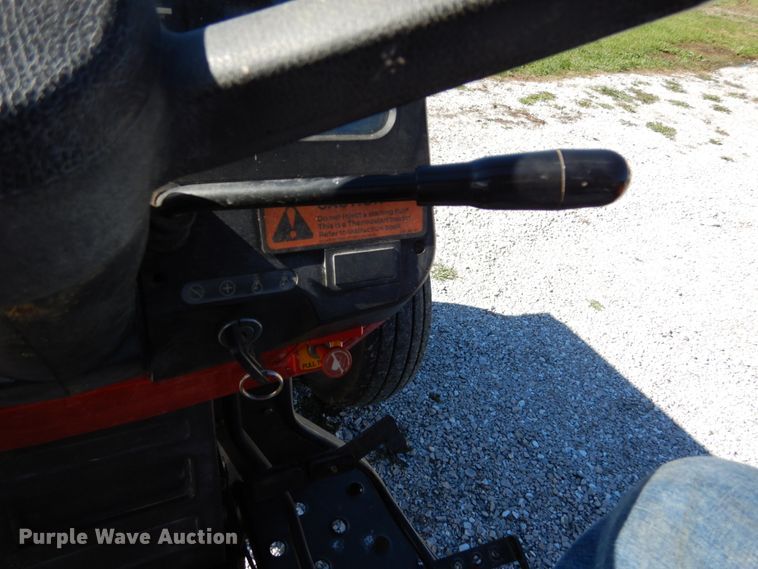 image for item JI9400 1988 Massey Ferguson 360  tractor