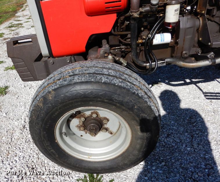 image for item JI9400 1988 Massey Ferguson 360  tractor