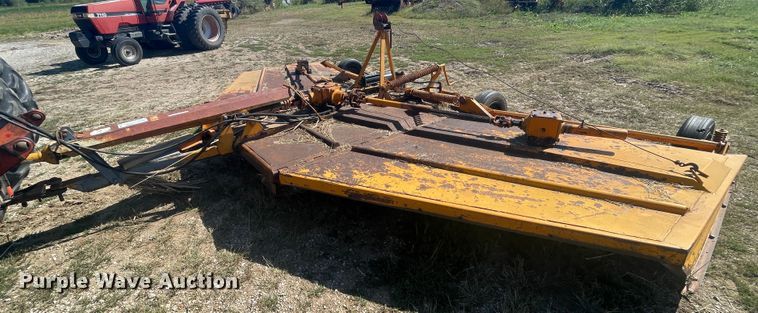 image for item JQ9423 Batwing rotary mower