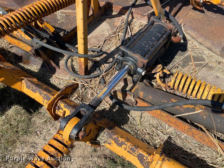 image for item JQ9423 Batwing rotary mower