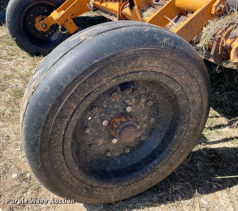 image for item JQ9423 Batwing rotary mower