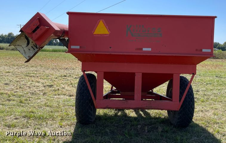 image for item JQ9424 Killbros 475  grain cart