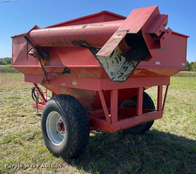 image for item JQ9424 Killbros 475  grain cart