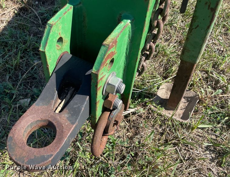 image for item JQ9431 John Deere 1570  implement caddy